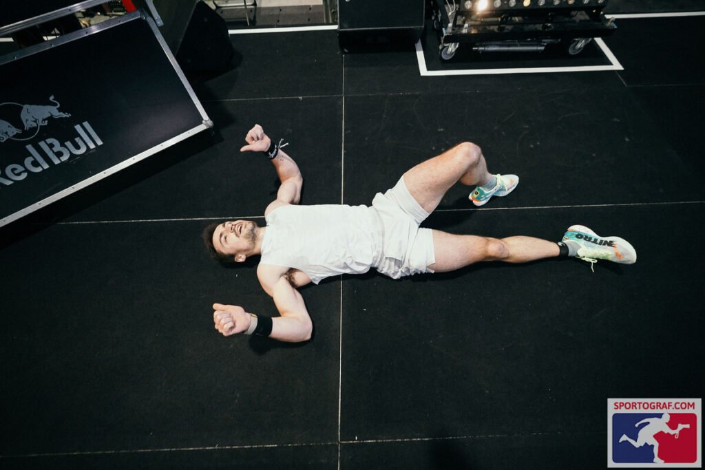 Si tu ne finis pas allongé à la fin de bloc d'entrainement Hyrox, c'est que tu n'as pas assez donné de ta personne